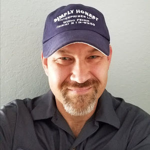 Meet your Posher, Christopher